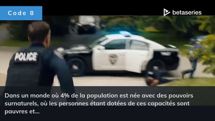 Stephen Amell (FR)