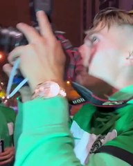 Futebolista, estafeta e fotógrafo. Eis o novo ofício de Viktor Gyokeres