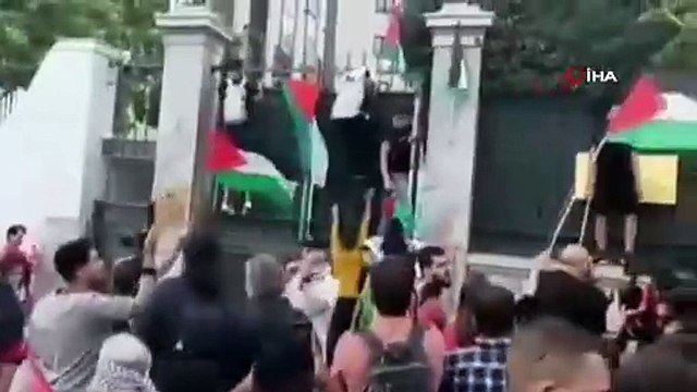 Yunanistan'da Filistin'e destek gösteri! Polis göz yaşartıcı gazla müdahale etti