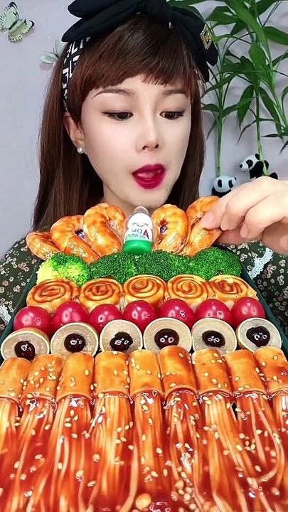 asmr Chinese food eating  || #asmr #food #trending #likeforlikes #viral #chinese #eating #shorts