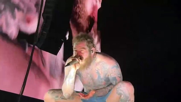 Post Malone Performs “Congratulations” during Lovin’ Life Music Fest 2024!