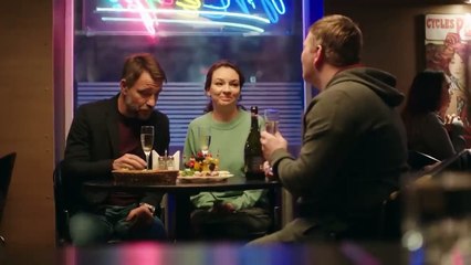 El trabajo es diferente. Pero, ¿por qué solo las chicas van a este puesto. SONATA PARA LA DONCELLA