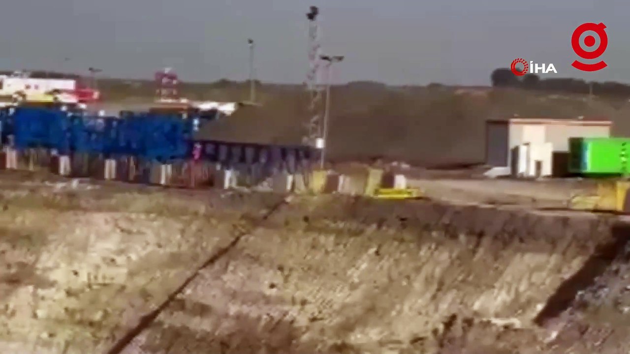 İstanbul Havalimanı'nda korkutan anlar: İniş takımları açılmayan kargo uçağı gövde üzeri iniş yaptı