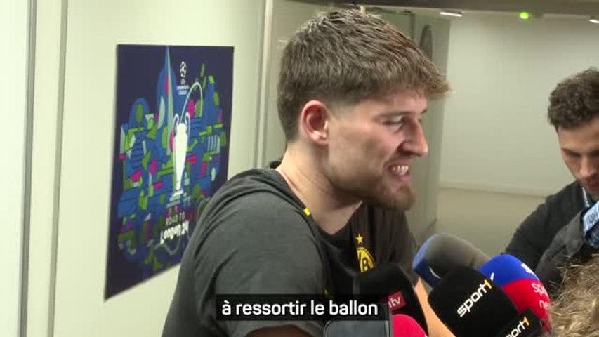 Borussia Dortmund : Gregor Kobel - 