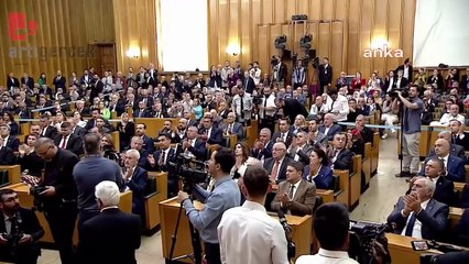 Müsavat Dervişoğlu, ilk grup toplantısında partisinden ayrılan isimlere çağrı yaptı