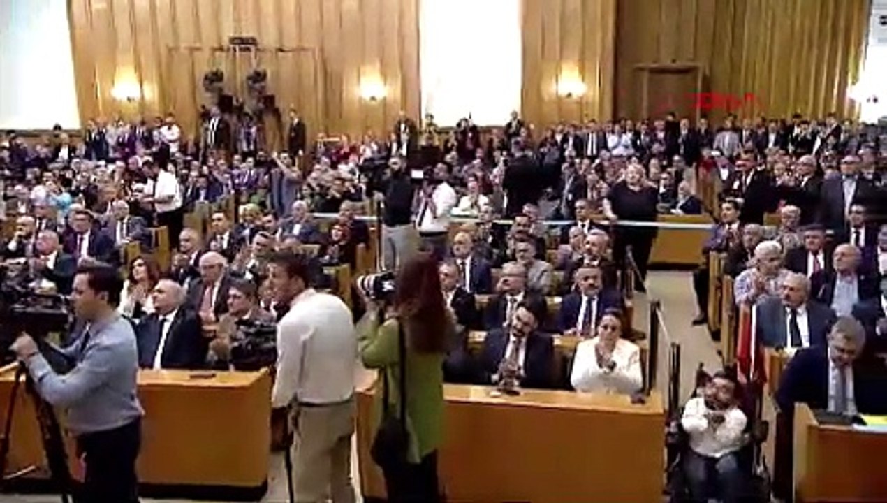 İYİ Parti lideri Müsavat Dervişoğlu'ndan yeni anayasa resti