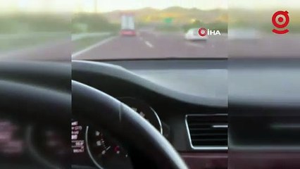 Tır sürücüsü 180 kilometre hızla gitti, otomobiller ona yetişemedi
