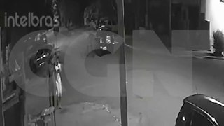 Pancada! Vídeo mostra ciclista sendo atingido por Chery Tiggo no Brasmadeira