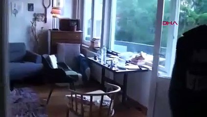 Şarkıcı Kalben gözaltına alındı