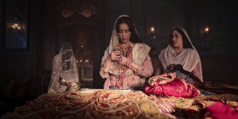 Heeramandi Episode 5 with English Subtitles – Don’t Miss the Latest Drama! 🎬