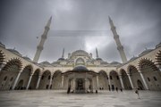 Türkiye’nin en modern külliyesi: Büyük Çamlıca Camii