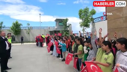 Şırnak'ta öğrenciler trafik haftasını emniyet müdürlüğünde kutladı