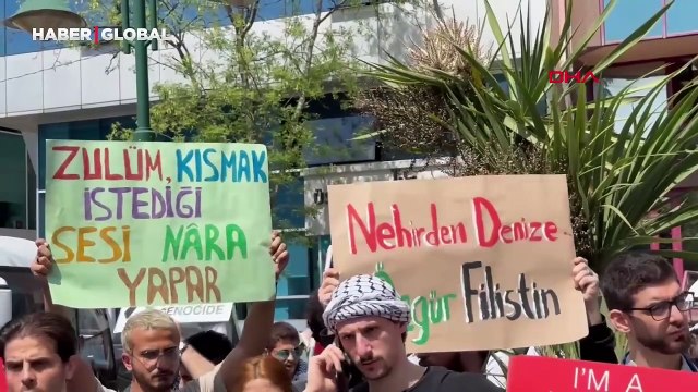 Üsküdarlı öğrencilerden İsrail soykırımına karşı yürüyüş! Bu emperyal hareketlere bir son verin