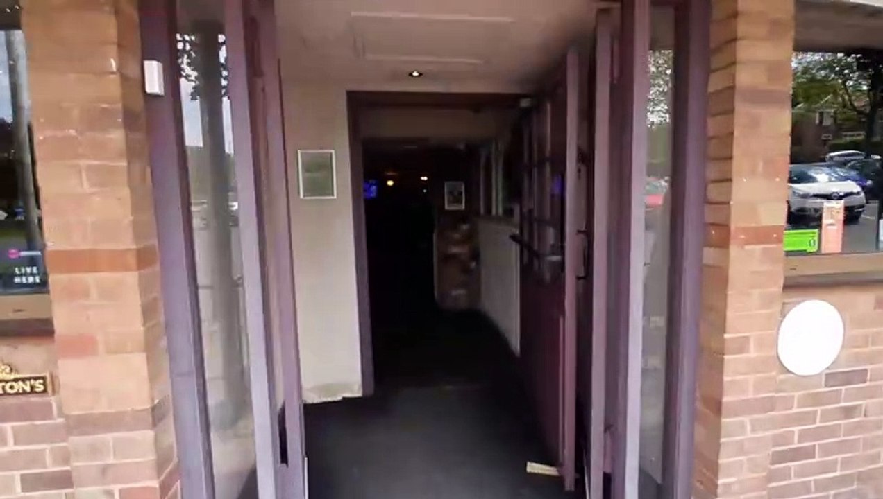 Foley arms walk through