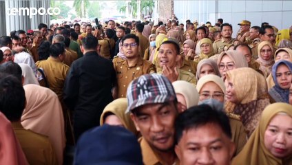 ICW Sebut Bansos hingga Ketidaknetralan ASN Bakal Marak di Pilkada 2024