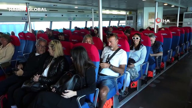 Kuşadası'na turist akını: Toplam 6 bin 590 turist geldi