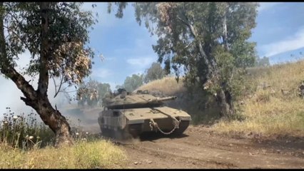 L'esercito israeliano si addestra sulle alture del Golan