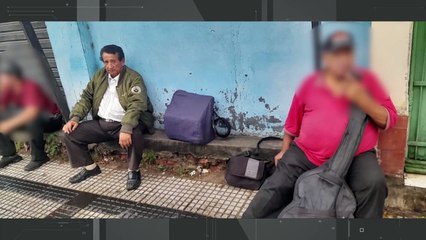 Le robaron su acordeón a un anciano