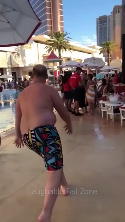 Best Funny Accidents - Crazy Vacation Fails Ep 4 - Try Not To Laugh 5