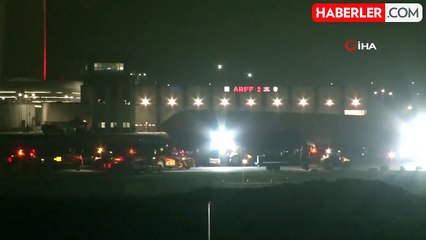 İstanbul Havalimanı'nda gövdesinin üzerine inen uçak bulunduğu yerden kaldırıldı