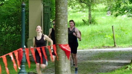 Uno strano malore fulmina Leon - Clip puntata 18.04.2024