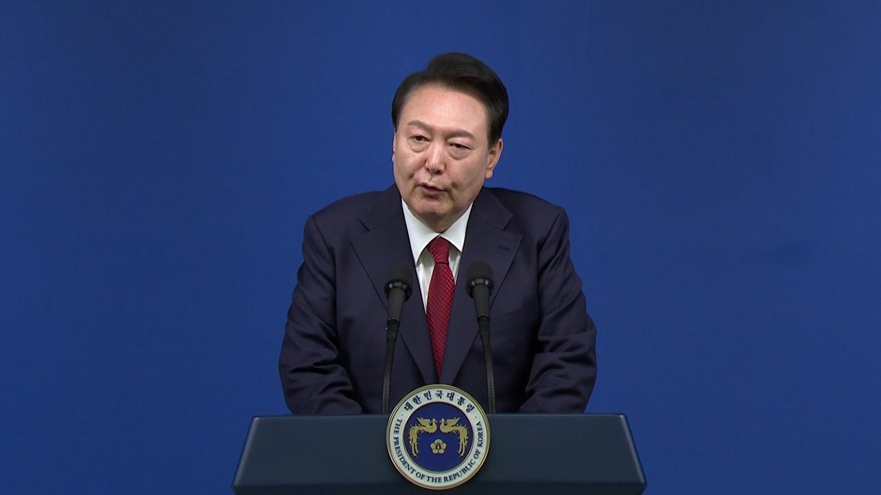 [현장영상+] 윤석열 대통령 취임 2주년 국민보고 질의응답 / YTN