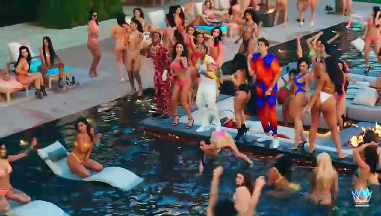 Tyga - SIP ft. Nicki Minaj (Music Video)
