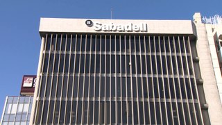 BBVA lanza una OPA hostil sobre Banco Sabadell: El Gobierno y Sabadell muestran su rechazo