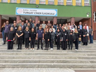 Bursa'da öğretmenlerden iş bırakma eylemi! İstanbul'daki vahim olaya tepki...