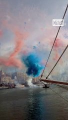 Paris 2024 : l'arrivée du Belem et de la flamme olympique à Marseille