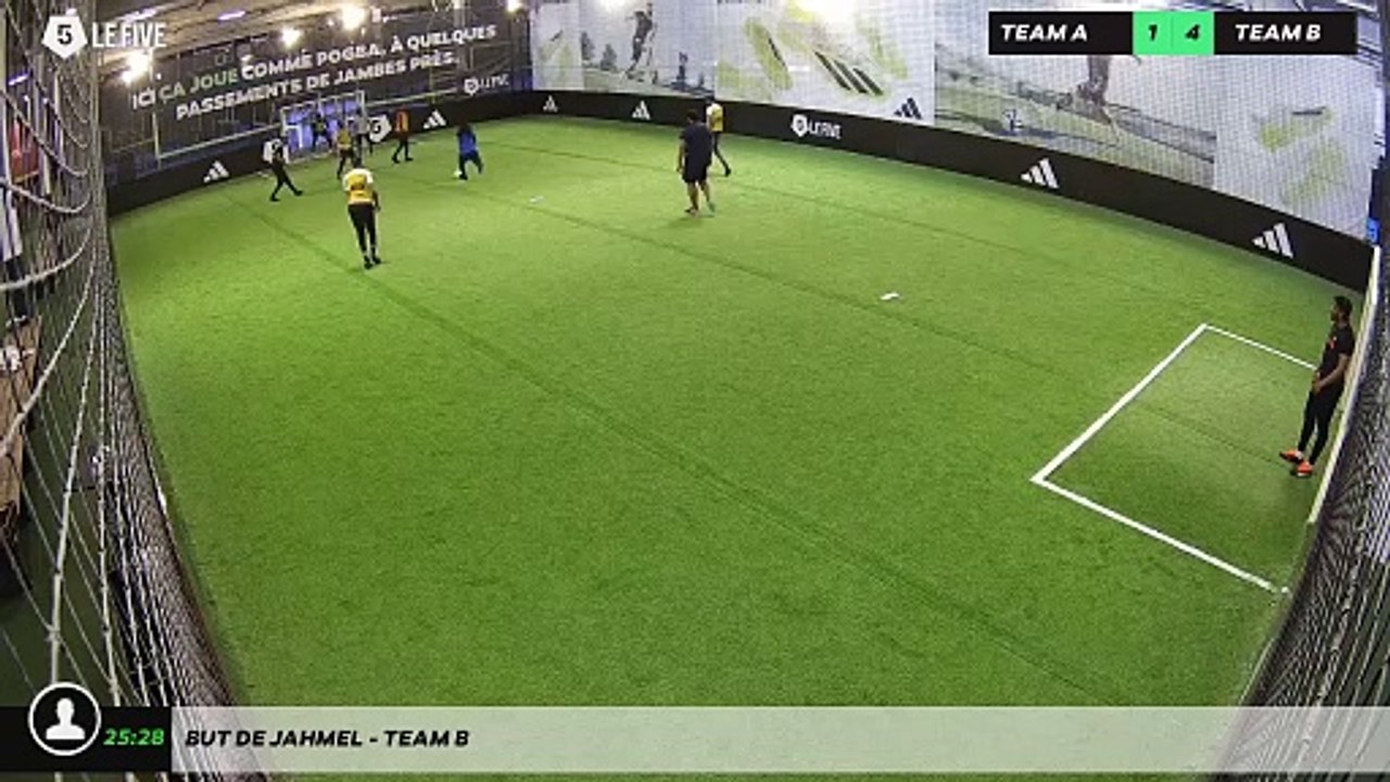 But de Jahmel - Team B