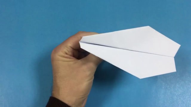 Planeur d'avion en papier. Avion en papier rapide