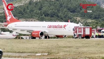Bir uçak daha gövdesi üzerine indi!