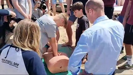 Prince William joins in resuscitation demo