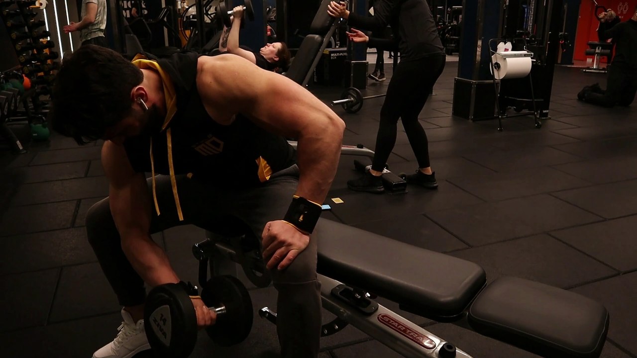 Biceps Curl Concentration