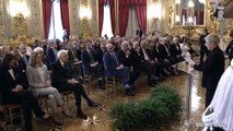 Mattarella: potenziare ricerca e terapie per il tumore al seno