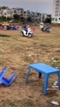Học sinh tiểu học bắt cái ghế để thả diều thể thao và cái kết ntn