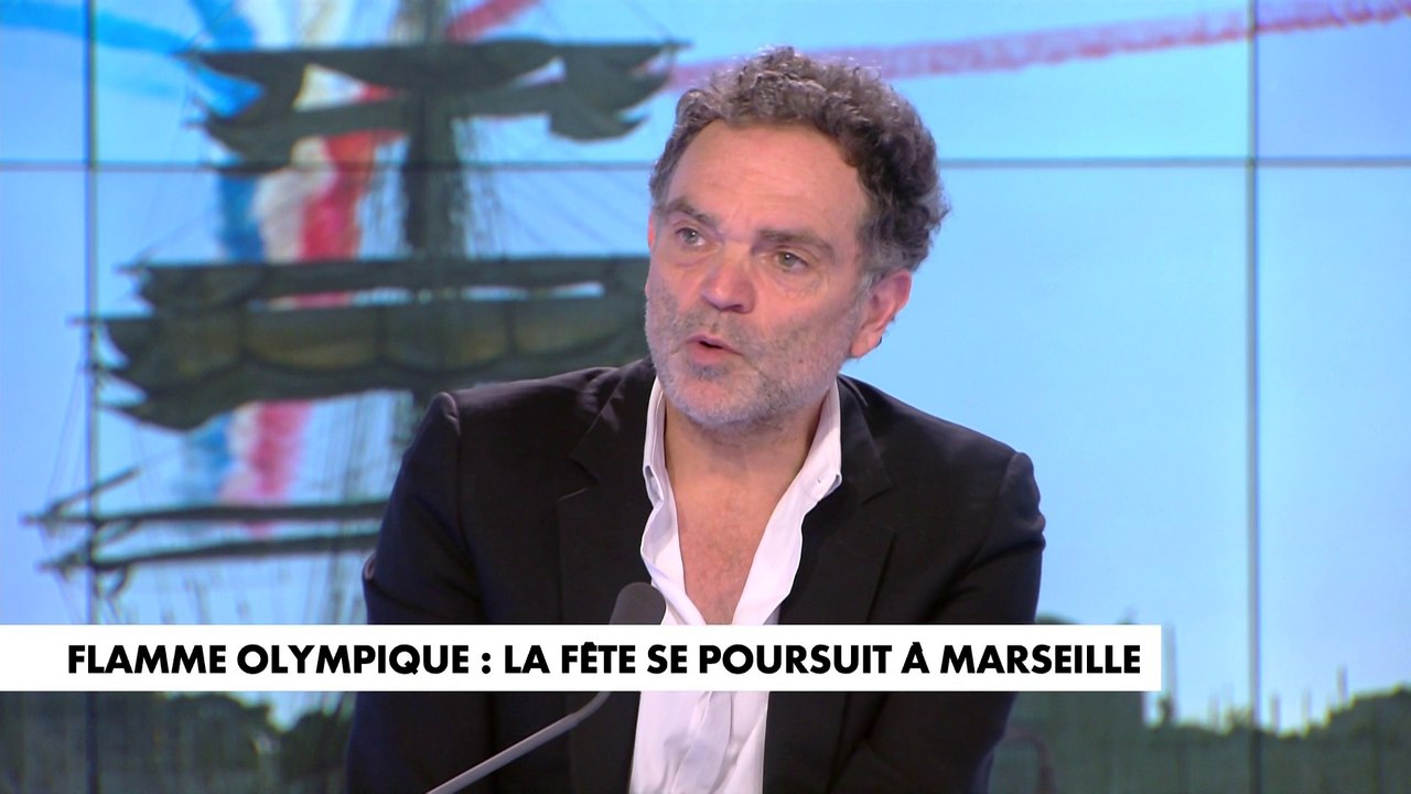 Yann Moix : «La flamme est le contraire d'un évènement. C'est le symbole d'un évènement qui n'a pas encore eu lieu.»