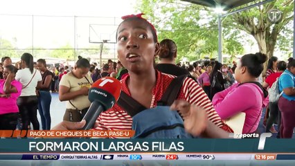 Denuncian largas filas y desorden para el cobro del PASE-U en La Chorrera