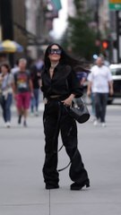 Martha Debayle Walk