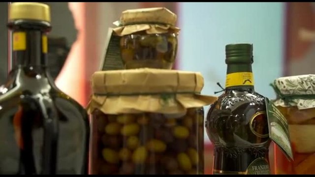 Mela (Frantoio S. Agata D'Oneglia): far conoscere meglio l'olio