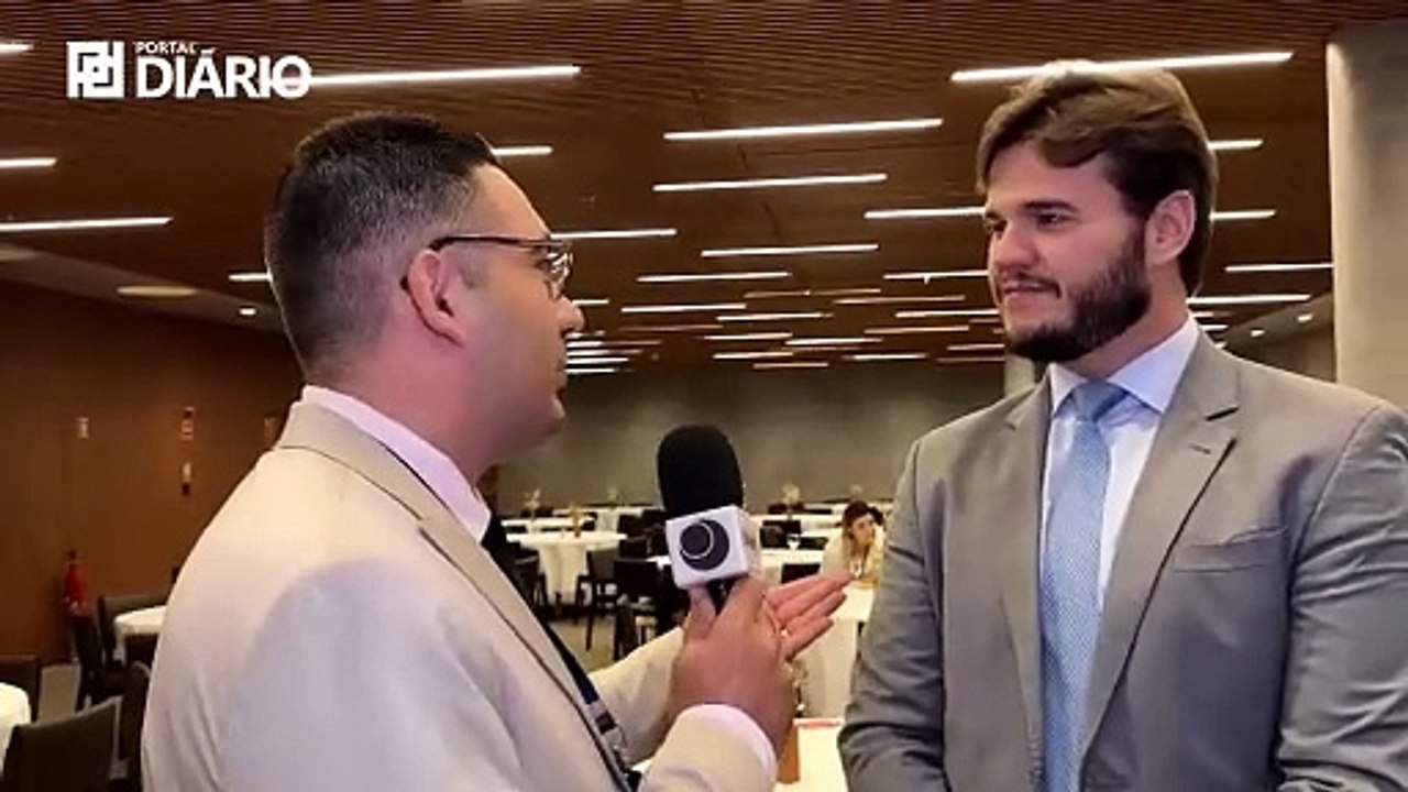 Bruno diz que Romero não é adversário e afirma que oposição não tem nome para disputa