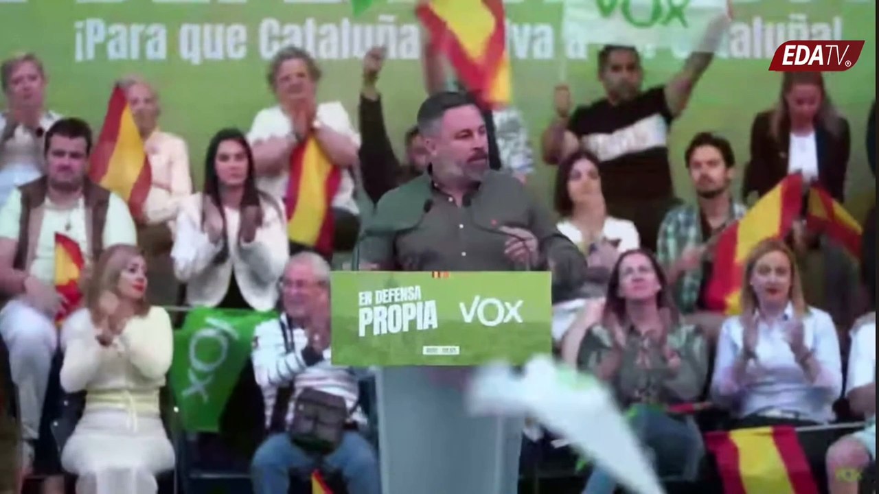 [VÍDEO] Una "chusma totalitaria" la lía en el mitin de Vox en Reus