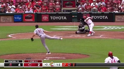 ¡Elly de la Cruz volando hacia el Home para empatar el juego!