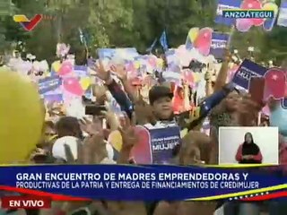 Pdte. Nicolás Maduro felicita a las madres de la patria venezolana por su venidero día