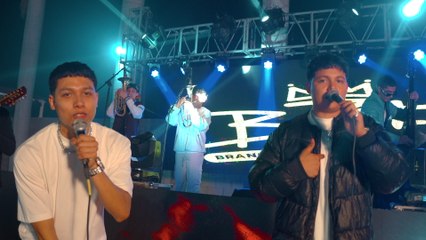 Brandon Reyes y Elvin - Tonta Bandida (En Vivo)