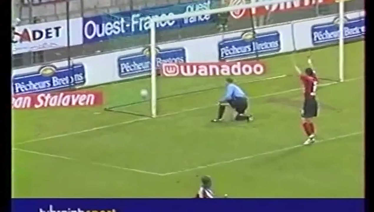 2004-05 - J36 - GUINGAMP - GUEUGNON - 2-0