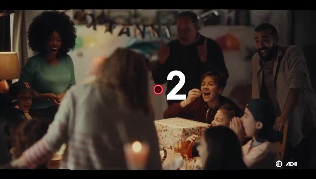 12 ans, 7 mois, 11 jours Bande-annonce VF