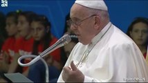 Papa: armi e anticoncezionali sono contro la vita