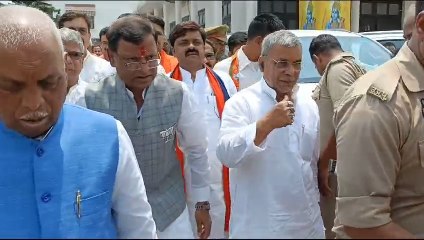 केन्द्रीय वित्त राज्य मंत्री पंकज चौधरी ने नामांकन से पहले किया रोड शो